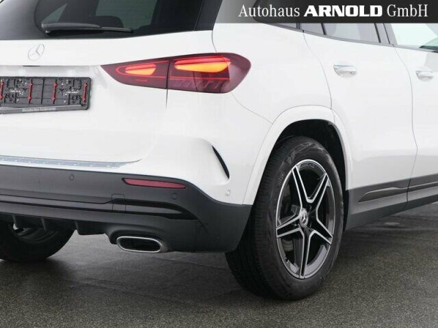 MERCEDES-BENZ GLA 200 AMG Line Night Fahrass-P. 360° el-Klappe Ansicht 5 für Fahrzeugdetailseite