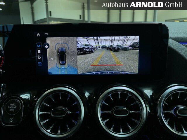 MERCEDES-BENZ GLA 45 AMG Mercedes-AMG GLA 45 S 4M+ Pano HUD 360 Perf-Sitz Ansicht 13 für Fahrzeugdetailseite