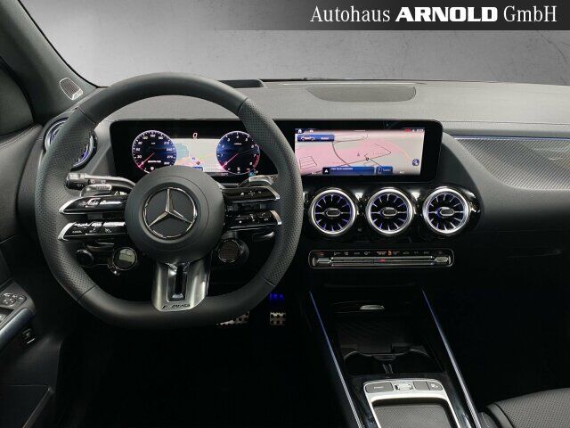 MERCEDES-BENZ GLA 45 AMG Mercedes-AMG GLA 45 S 4M+ Pano HUD 360 Perf-Sitz Ansicht 9 für Fahrzeugdetailseite