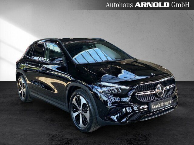 MERCEDES-BENZ GLA 200 Progressive AHK LED 360° Distr el-Klappe Ansicht 7 für Fahrzeugdetailseite