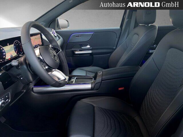 MERCEDES-BENZ GLA 200 Progressive AHK LED 360° Distr el-Klappe Ansicht 8 für Fahrzeugdetailseite