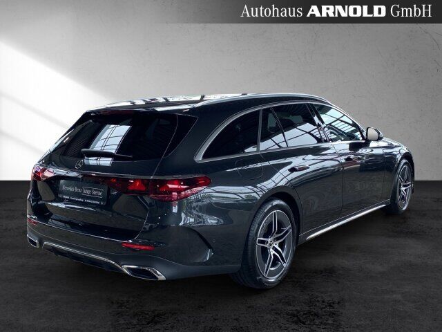 MERCEDES-BENZ E 220 T d 4M AMG Line Fahrass-P.+ Kamera KEYLESS Ansicht 5 für Fahrzeugdetailseite