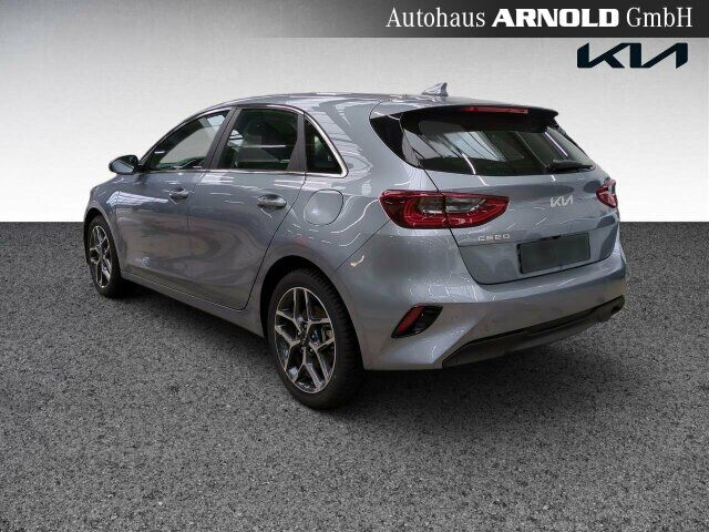 KIA Ceed 1.5 T-GDI DCT7 Spirit Kamera Navi Totwinkel Ansicht 3 für Fahrzeugdetailseite
