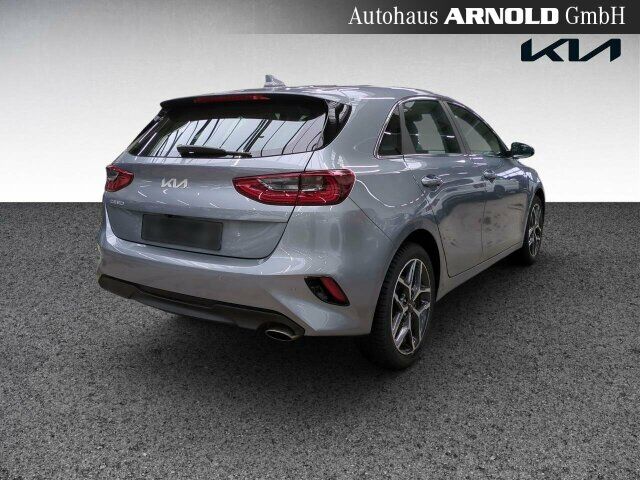KIA Ceed 1.5 T-GDI DCT7 Spirit Kamera Navi Totwinkel Ansicht 4 für Fahrzeugdetailseite