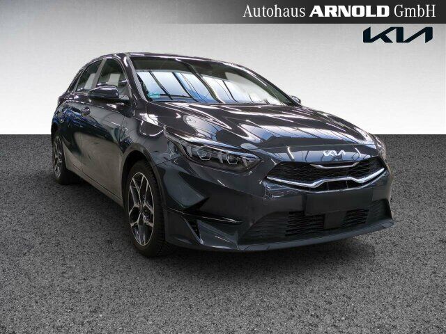 KIA Ceed 1.5 T-GDI DCT7 Spirit Kamera Navi Totwinkel Ansicht 5 für Fahrzeugdetailseite