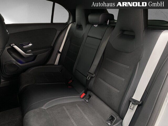 MERCEDES-BENZ A 220 d SpecialEdition AMG L. Kamera MULTIB Totw Ansicht 10 für Fahrzeugdetailseite