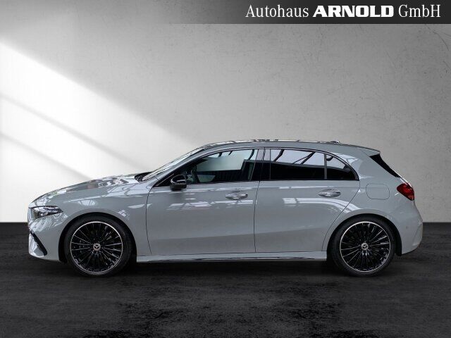 MERCEDES-BENZ A 220 d SpecialEdition AMG L. Kamera MULTIB Totw Ansicht 3 für Fahrzeugdetailseite