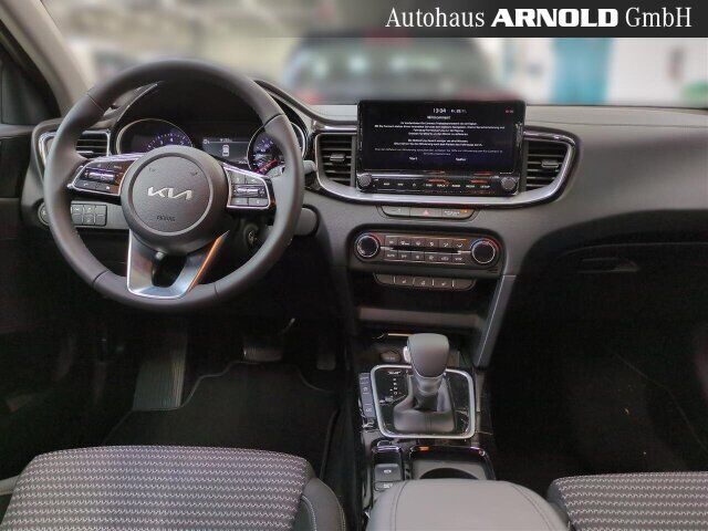 KIA Ceed 1.5 T-GDI DCT7 Spirit Kamera Navi Totwinkel Ansicht 6 für Fahrzeugdetailseite