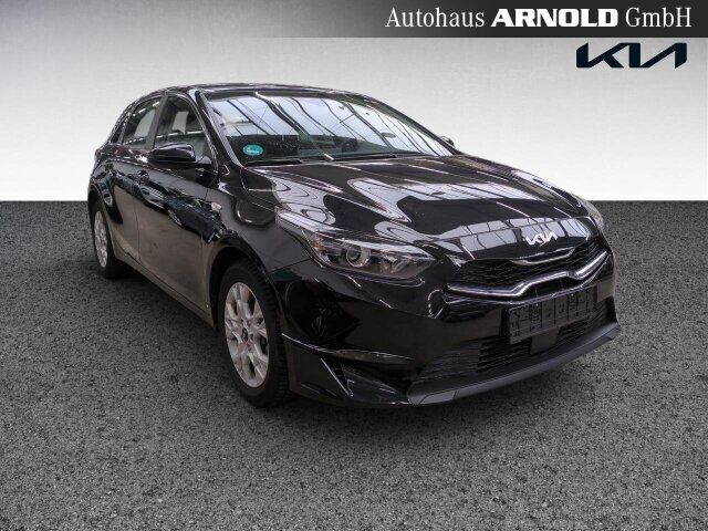 KIA Ceed 1.5 T-GDI DCT7 Vision Komfort+ Navi Kamera Ansicht 5 für Fahrzeugdetailseite
