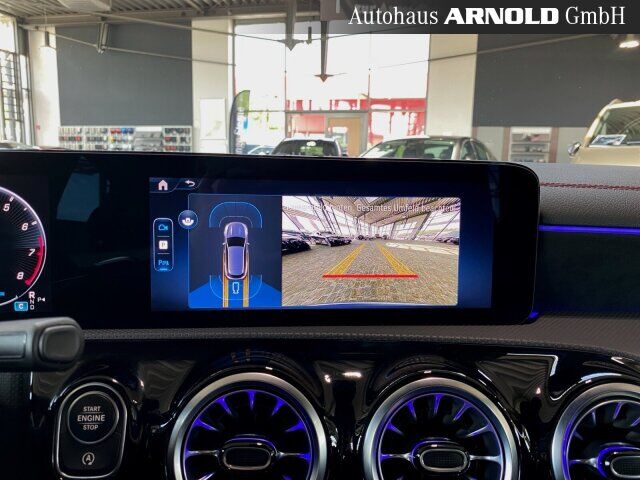 MERCEDES-BENZ CLA 35 AMG Shooting Brake Mercedes-AMG CLA 35 4M SB Premium Pano Memory Ansicht 12 für Fahrzeugdetailseite