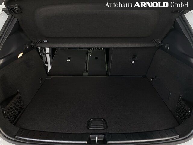 MERCEDES-BENZ GLA 45 AMG Mercedes-AMG GLA 45 S 4M+ Pano HUD 360 Perf-Sitz Ansicht 11 für Fahrzeugdetailseite