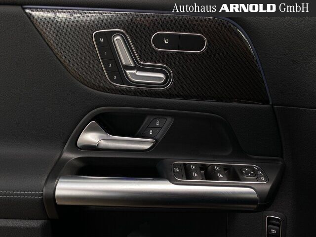MERCEDES-BENZ GLA 45 AMG Mercedes-AMG GLA 45 S 4M+ Pano HUD 360 Perf-Sitz Ansicht 15 für Fahrzeugdetailseite