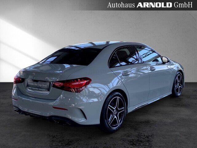 MERCEDES-BENZ A 250 4M Limousine AMG Line MULTIB Kamera Totw. Ansicht 5 für Fahrzeugdetailseite