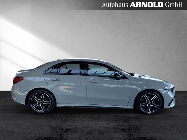 MERCEDES-BENZ A 250 4M Limousine AMG Line MULTIB Kamera Totw. Ansicht 6 für Fahrzeugdetailseite