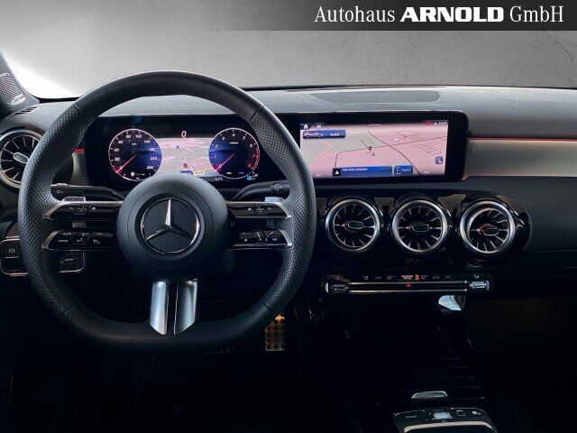 MERCEDES-BENZ A 250 4M Limousine AMG Line MULTIB Kamera Totw. Ansicht 9 für Fahrzeugdetailseite