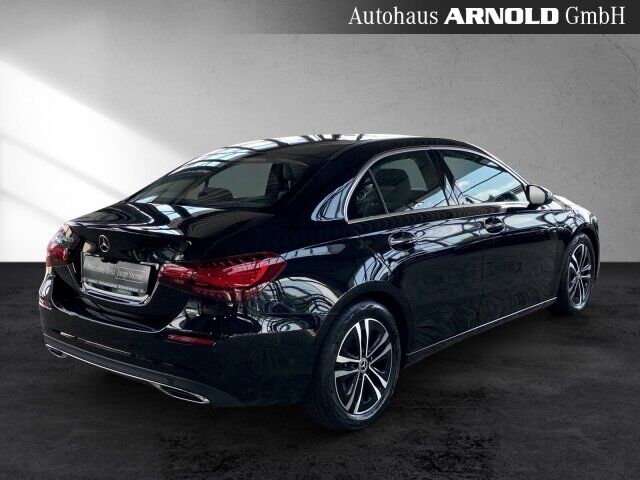MERCEDES-BENZ A 200 Limousine Progressive MULTIB Kamera Distr. Ansicht 5 für Fahrzeugdetailseite
