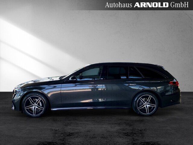 MERCEDES-BENZ E 200 T AMG Line Night AHK 360° Distronic Totw. Ansicht 3 für Fahrzeugdetailseite