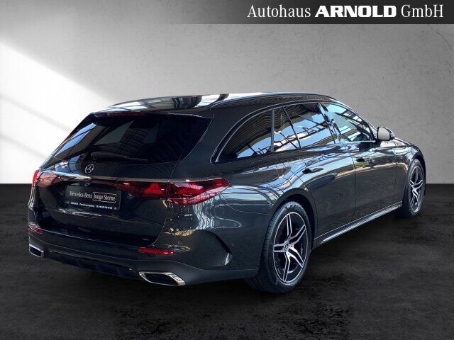 MERCEDES-BENZ E 200 T AMG Line Night AHK 360° Distronic Totw. Ansicht 5 für Fahrzeugdetailseite