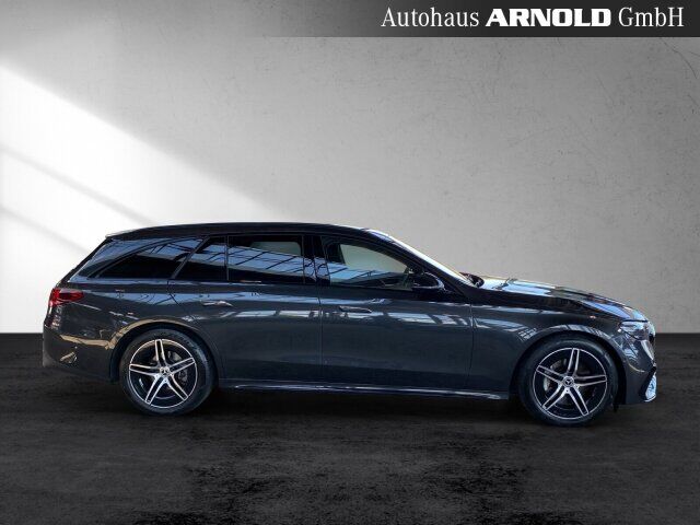 MERCEDES-BENZ E 200 T AMG Line Night AHK 360° Distronic Totw. Ansicht 6 für Fahrzeugdetailseite