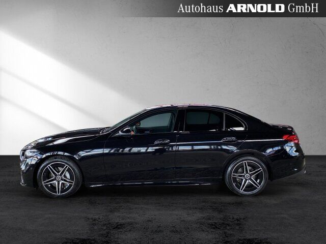 MERCEDES-BENZ C 180 AMG Line Night Kamera Totwinkel Winter-P. Ansicht 3 für Fahrzeugdetailseite