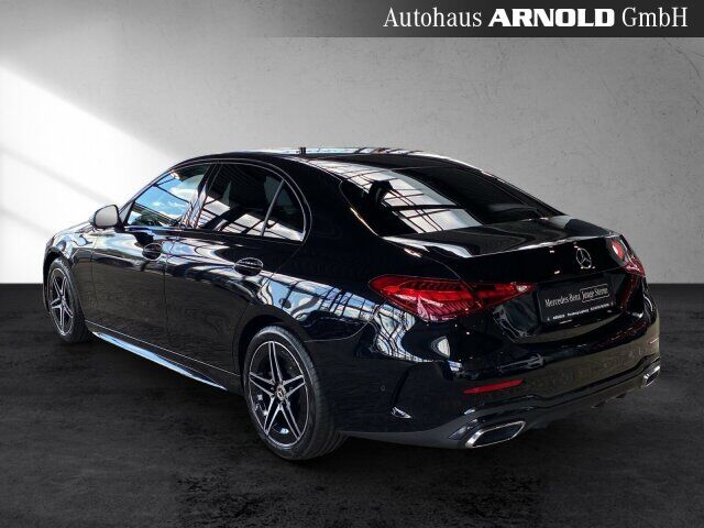 MERCEDES-BENZ C 180 AMG Line Night Kamera Totwinkel Winter-P. Ansicht 4 für Fahrzeugdetailseite