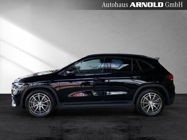 MERCEDES-BENZ GLA 45 AMG Mercedes-AMG GLA 45 4M+ Kamera MULTIB. el-Klappe Ansicht 3 für Fahrzeugdetailseite
