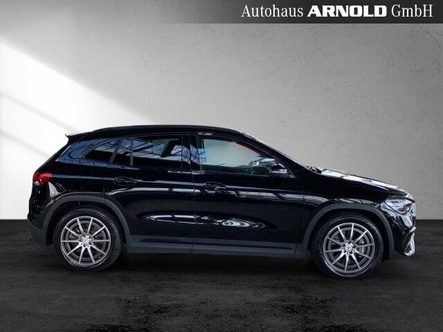 MERCEDES-BENZ GLA 45 AMG Mercedes-AMG GLA 45 4M+ Kamera MULTIB. el-Klappe Ansicht 6 für Fahrzeugdetailseite