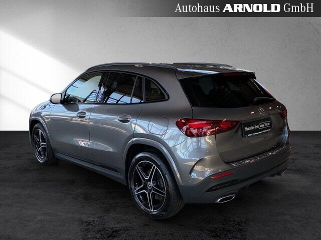 MERCEDES-BENZ GLA 250 4M AMG Line Night 360° AHK Totwinkelass Ansicht 4 für Fahrzeugdetailseite