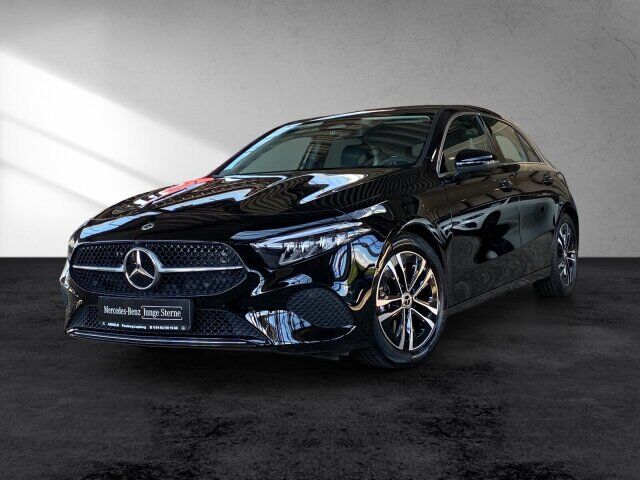MERCEDES-BENZ A 200 Progressive Kamera Winter-P. LED Sitzheiz. Ansicht 2 für Fahrzeugdetailseite