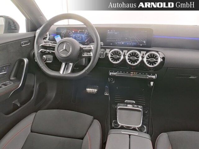 MERCEDES-BENZ A 250 4M AMG Line Night Fahrass-P 360° MULTIBEAM Ansicht 7 für Fahrzeugdetailseite