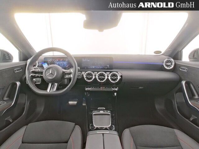 MERCEDES-BENZ A 250 4M AMG Line Night Fahrass-P 360° MULTIBEAM Ansicht 8 für Fahrzeugdetailseite
