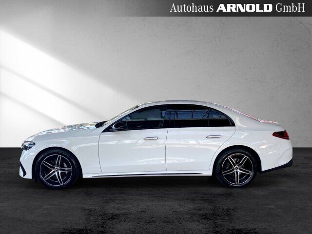 MERCEDES-BENZ E 200 AMG Line Night Kamera Distronic Totwinkel Ansicht 3 für Fahrzeugdetailseite