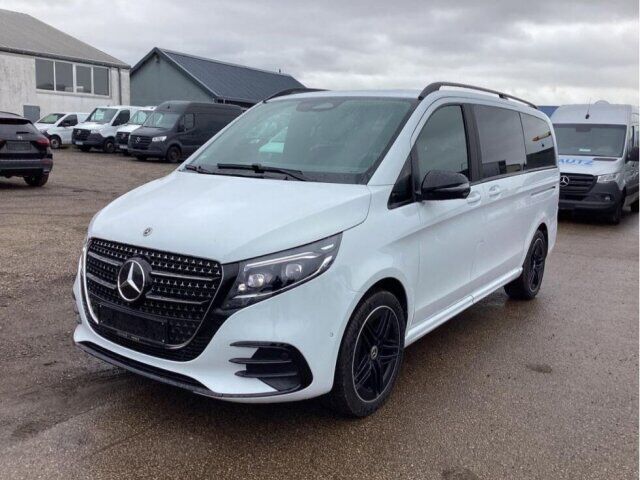 MERCEDES-BENZ V 300 d 4M AVANTGARDE Lang AMG L AIRM el-Tür AHK Ansicht 2 für Fahrzeugdetailseite