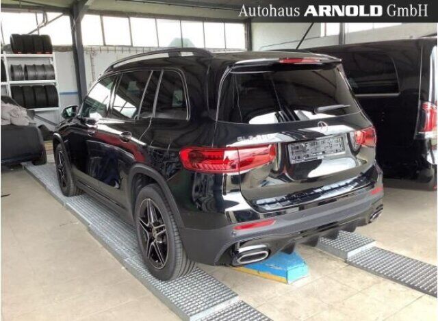 MERCEDES-BENZ GLB 200 AMG Line Night LED Kamera el-Klappe Totw Ansicht 3 für Fahrzeugdetailseite