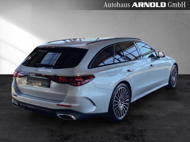 MERCEDES-BENZ E 200 T AMG Line Night Memory Distronic Totw 360 Ansicht 5 für Fahrzeugdetailseite