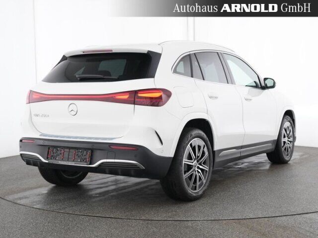 MERCEDES-BENZ EQA + AMG Line Kamera Totwinkel LED el-Klappe Ansicht 4 für Fahrzeugdetailseite