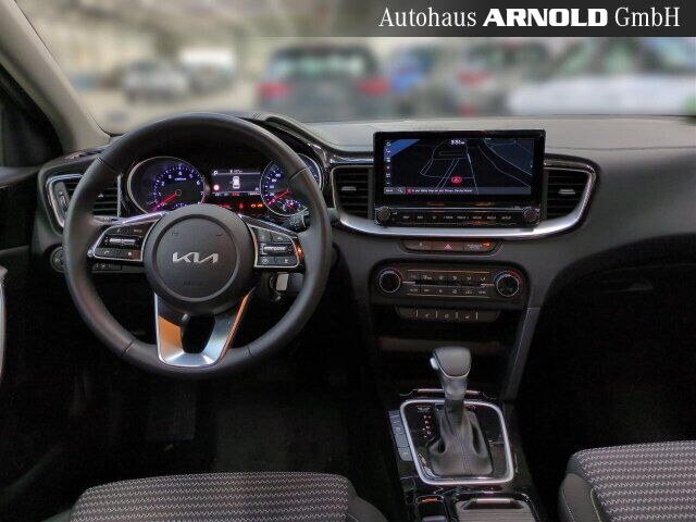 KIA Ceed Sportswagon Ceed SW 1.5 T-GDI DCT7 Spirit Totw. Kamera LED Ansicht 6 für Fahrzeugdetailseite