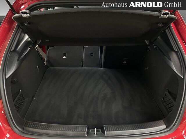 MERCEDES-BENZ A 250 4M SpecialEdition AMG L. Night Pano MULTIB Ansicht 11 für Fahrzeugdetailseite