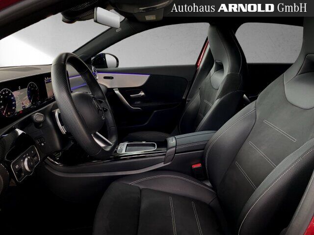 MERCEDES-BENZ A 250 4M SpecialEdition AMG L. Night Pano MULTIB Ansicht 8 für Fahrzeugdetailseite