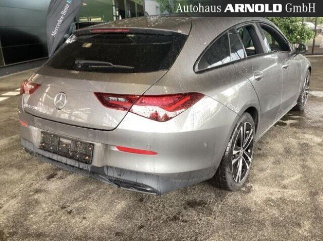 MERCEDES-BENZ CLA 200 Shooting Brake CLA 200 d SB Progressive Distr. 360° MULTIB Pano Ansicht 4 für Fahrzeugdetailseite