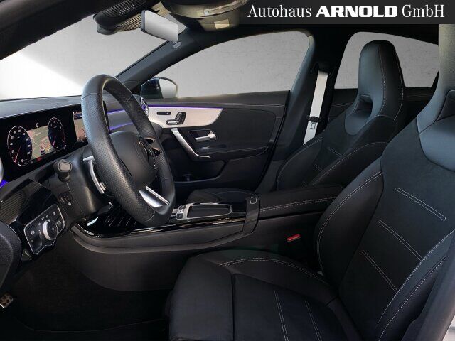 MERCEDES-BENZ CLA 200 AMG L Night Distr. MULTIBEAM 360° Memory Ansicht 8 für Fahrzeugdetailseite