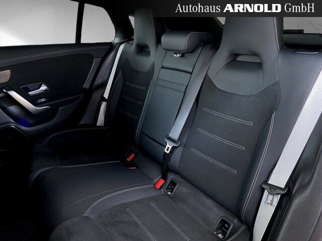 MERCEDES-BENZ CLA 200 Shooting Brake CLA 200 SB AMG L Night Distr. 360° AHK MULTIBEAM Ansicht 10 für Fahrzeugdetailseite