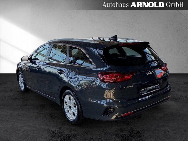 KIA Ceed Sportswagon Ceed SW 1.5 T-GDI DCT7 Vision Komfort+-P. Kamera Ansicht 4 für Fahrzeugdetailseite