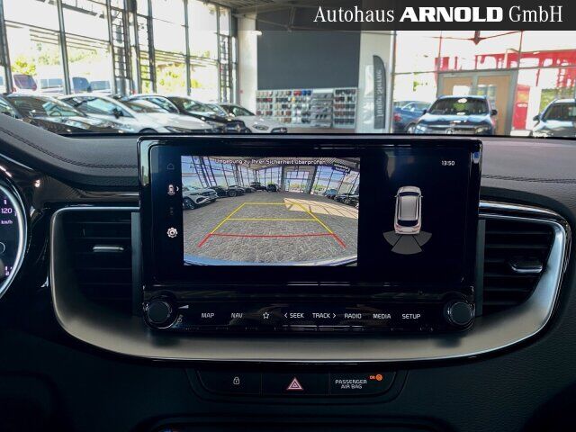 KIA Ceed Sportswagon Ceed SW 1.5 T-GDI DCT7 Vision Komfort+-P. Kamera Ansicht 12 für Fahrzeugdetailseite