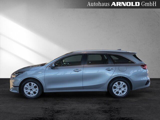 KIA Ceed Sportswagon Ceed SW 1.5 T-GDI DCT7 Vision Komfort+-P. Kamera Ansicht 3 für Fahrzeugdetailseite