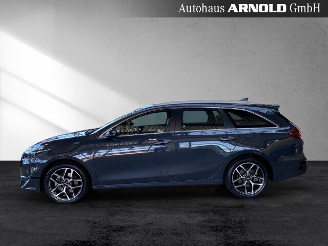 KIA Ceed Sportswagon Ceed SW 1.5 T-GDI DCT7 Spirit Totw. Kamera LED Ansicht 3 für Fahrzeugdetailseite