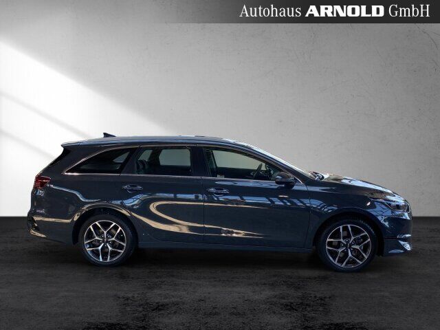 KIA Ceed Sportswagon Ceed SW 1.5 T-GDI DCT7 Spirit Totw. Kamera LED Ansicht 7 für Fahrzeugdetailseite