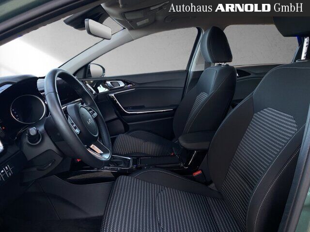 KIA Ceed Sportswagon Ceed SW 1.5 T-GDI DCT7 Spirit Totw. Kamera LED Ansicht 8 für Fahrzeugdetailseite
