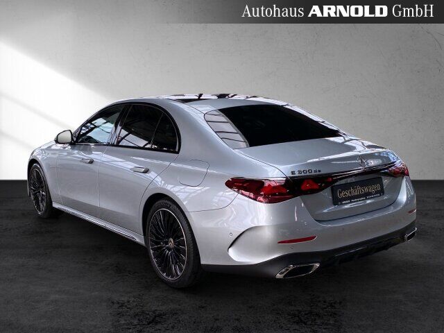 MERCEDES-BENZ E 300 de 4M AMG Line AIRM SUPERSCR Pano 360° AHK Ansicht 4 für Fahrzeugdetailseite
