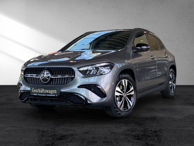 MERCEDES-BENZ GLA 200 Progressive Night 360° AHK Fahrass-P. Ansicht 2 für Fahrzeugdetailseite